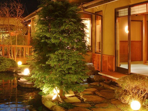 旬彩の宿　緑水亭